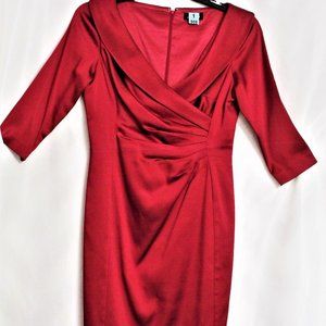 Pre-Owned Formal Knee Length Dress